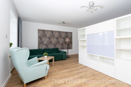 na sprzedaż przestronne kawalerka 38 m2 os Tyniec - Kalisz   -
