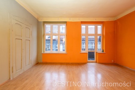 przestronne mieszkanie do wynajęcia w kamienicy w centrum Kalisza - Kalisz   -
