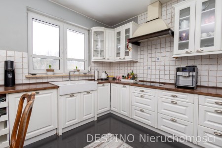 na sprzedaż parterowy dom wolnostojący 151 m2 Wolica -  Wolica  -
Zdjęcie nr 3