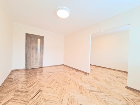 Jasne i zadbane mieszkanie 4pokojowe 57m2 Kalisz Widok - Kalisz   -
Zdjęcie nr 5