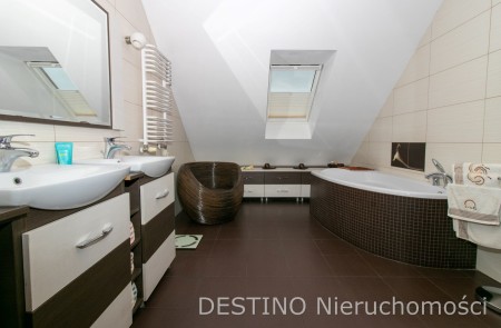 Sprzedam dom - okolice Wojciechówki -  Wojciechówka  -
Zdjęcie nr 8