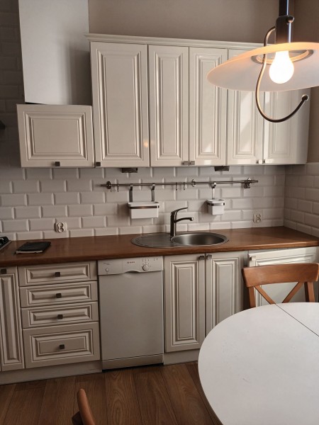 Przestronne mieszkanie przy ul Górnoślaskiej - Kalisz   -
Zdjęcie nr 2