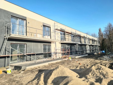 Deweloperskie mieszkanie z ogródkiem 63m2 plus 2 miejsca parkingowe - Kalisz   -
