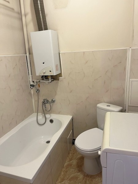 Sprzedam Dwa Pokoje do remontu II piętro Balkon - Kalisz   -
Zdjęcie nr 5