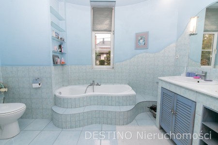 wyjątkowy dom wolnostojący w dobrej lokalizacji ul Botaniczna Kalisz - Kalisz   -
Zdjęcie nr 16