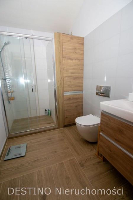 przestronny dom o powierzchni 185m2 osiedle Chmielnik - Kalisz   -
Zdjęcie nr 12