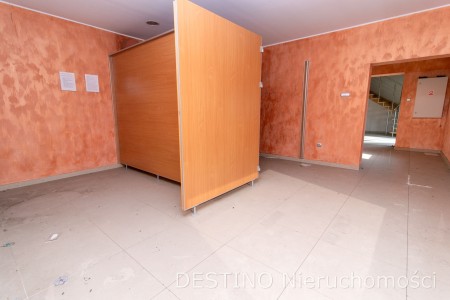 Nieruchomość w Centrum Miasta  Dom oraz budynek użytkowy - Kalisz   -
Zdjęcie nr 3