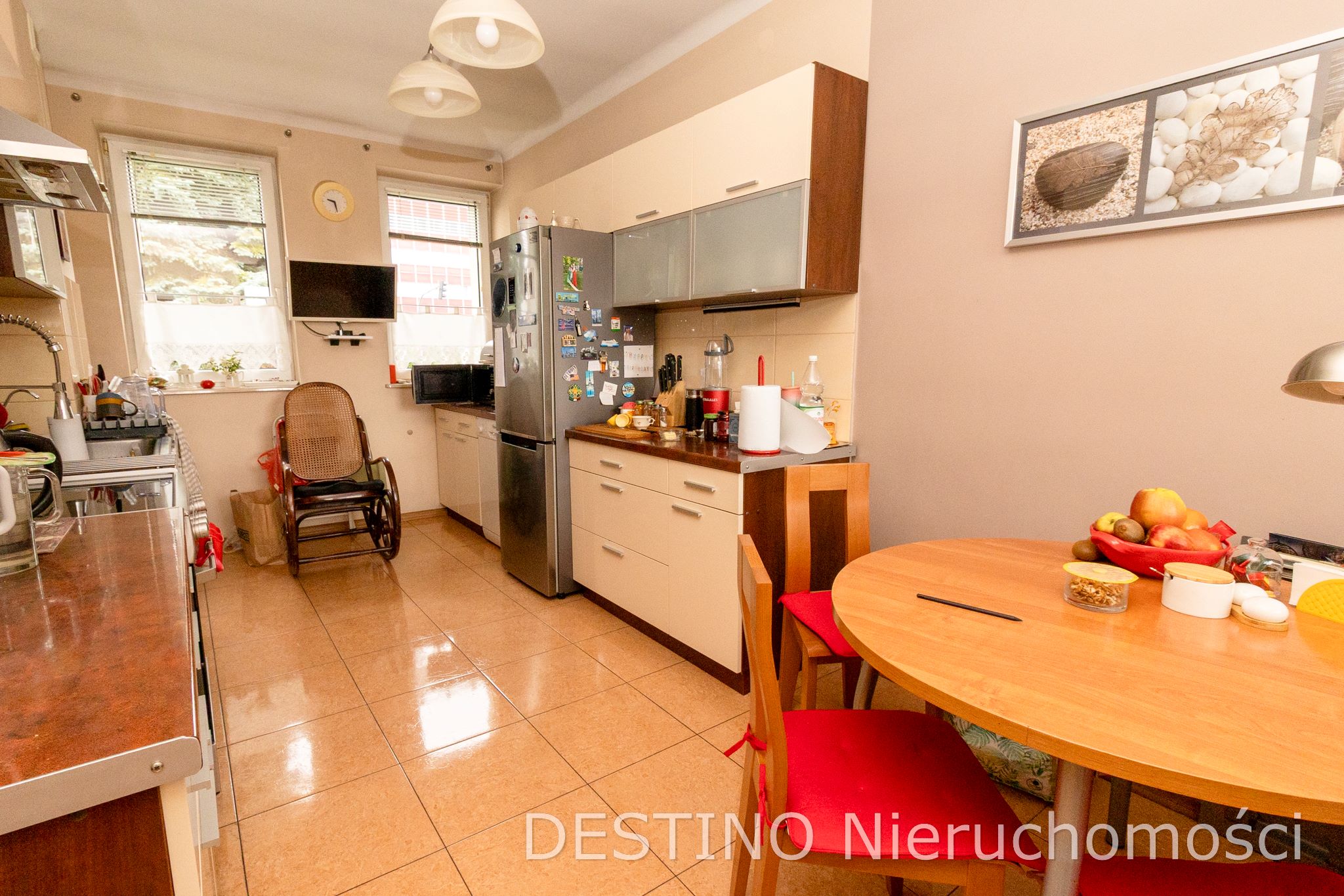 dom wolnostojący z atrakcyjną działką os Winiary - Kalisz   -
Zdjęcie nr 7