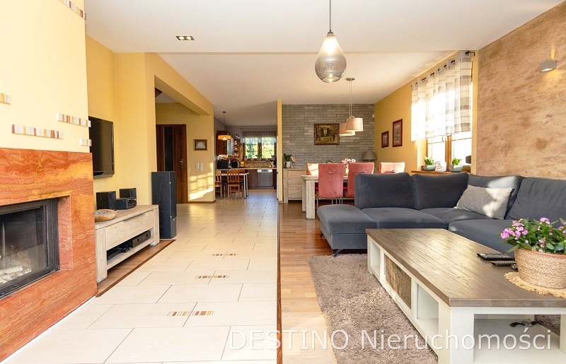 Sprzedam Dom Wolnostojący - Kalisz   -
Zdjęcie nr 4