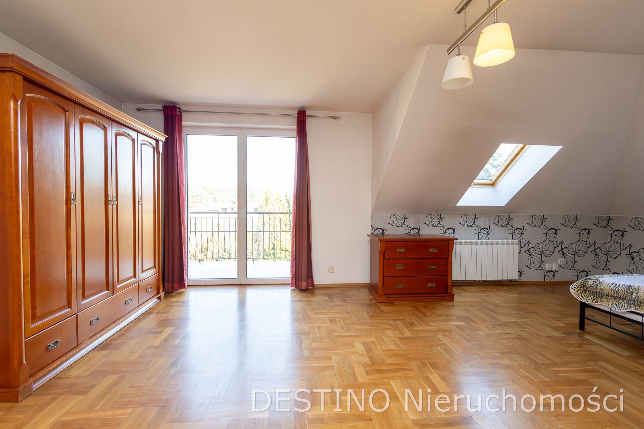 dom wolnostojący o pow 212 m2 w podkaliskim Stobnie -  Stobno  -
Zdjęcie nr 15