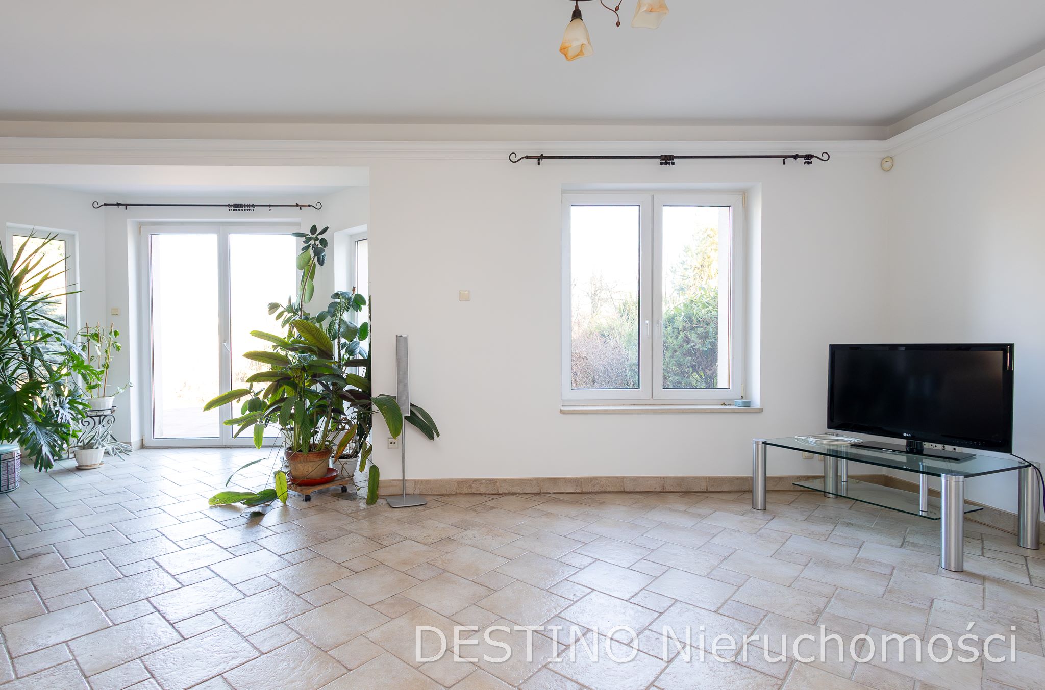 dom wolnostojący o pow 212 m2 w podkaliskim Stobnie -  Stobno  -
Zdjęcie nr 7