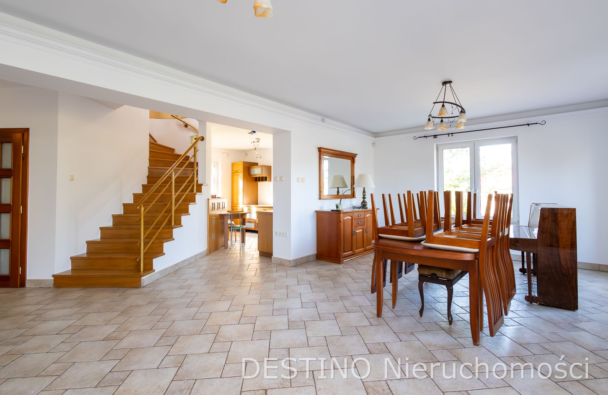 dom wolnostojący o pow 212 m2 w podkaliskim Stobnie -  Stobno  -
Zdjęcie nr 8