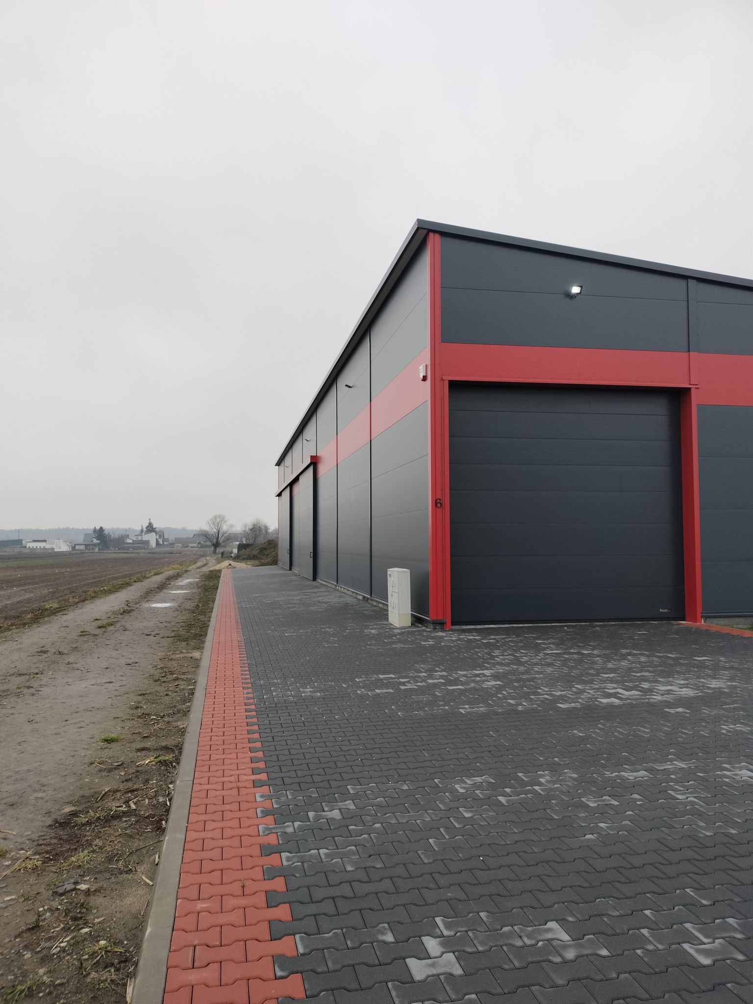 Działka  - ostrowski  -
Zdjęcie nr 2