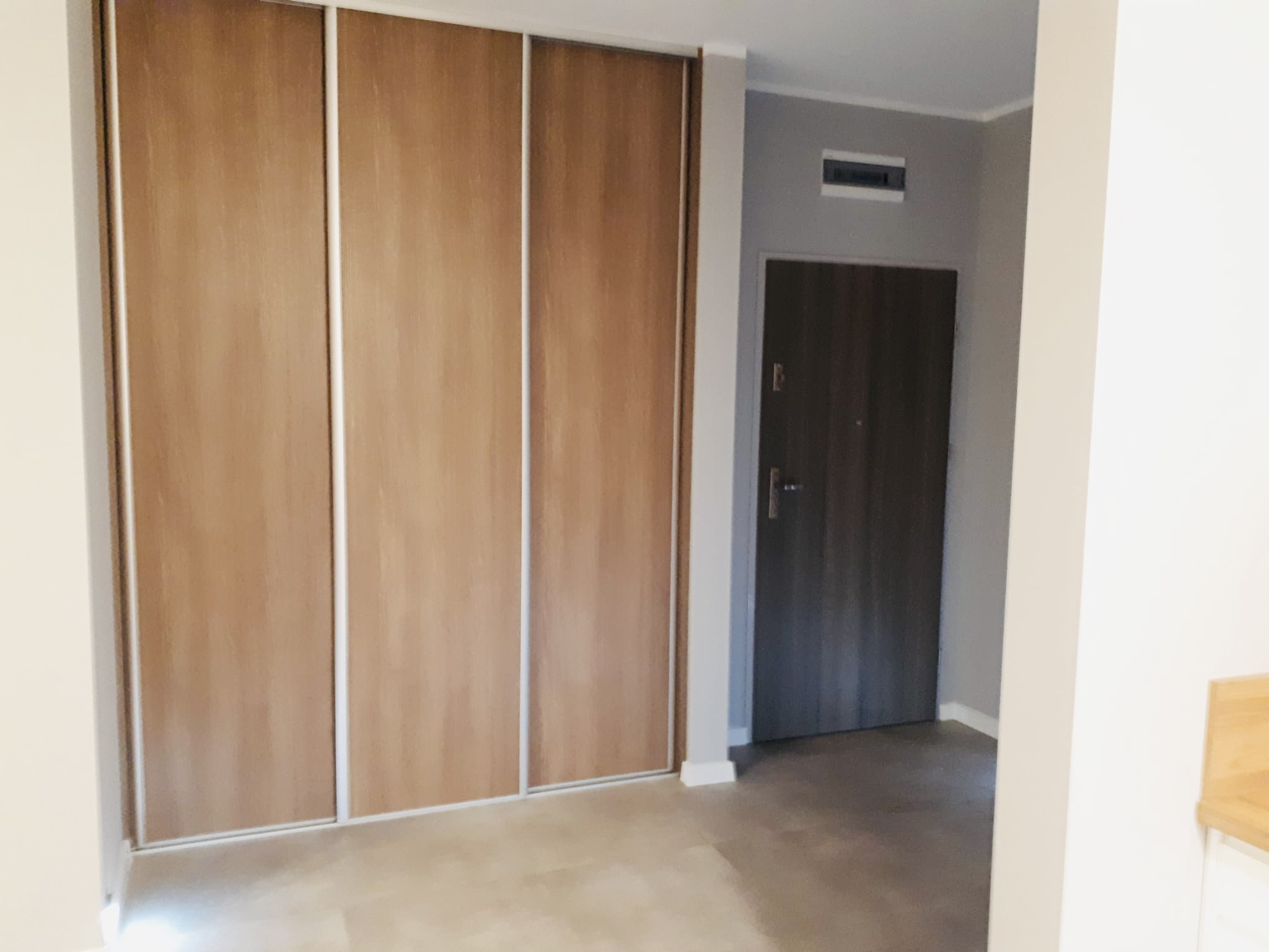 Wynajmę przestronne 2pok mieszkanie z balkonem -  Ostrów Wielkopolski  -
Zdjęcie nr 3