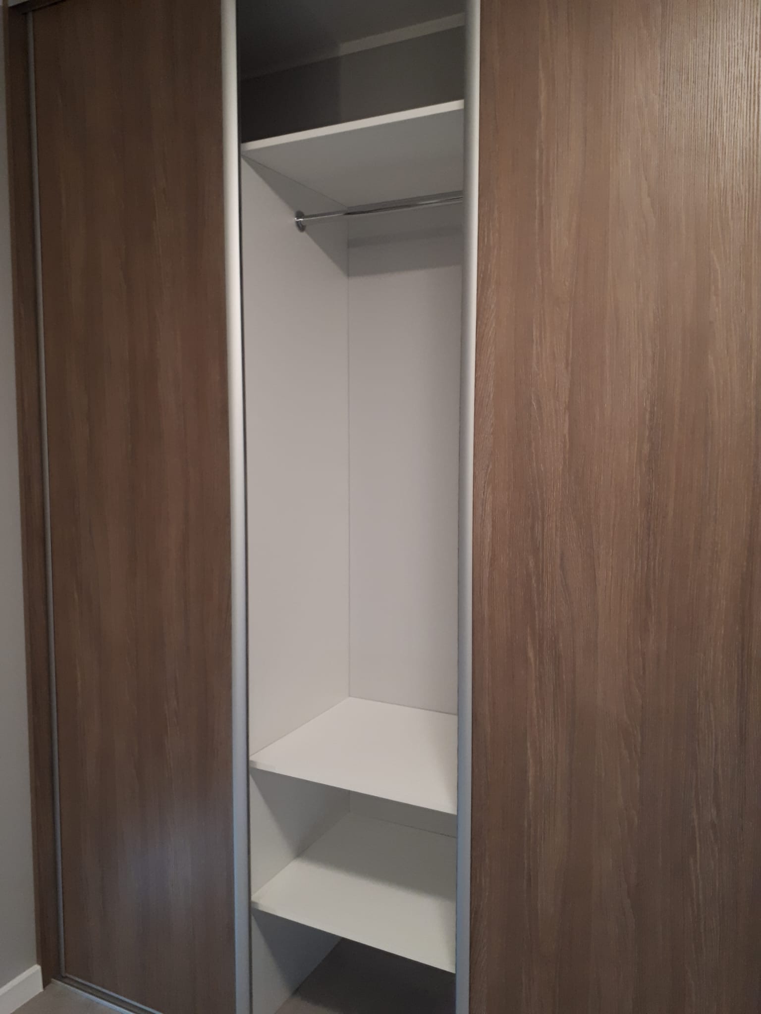 Wynajmę przestronne 2pok mieszkanie z balkonem -  Ostrów Wielkopolski  -
Zdjęcie nr 4