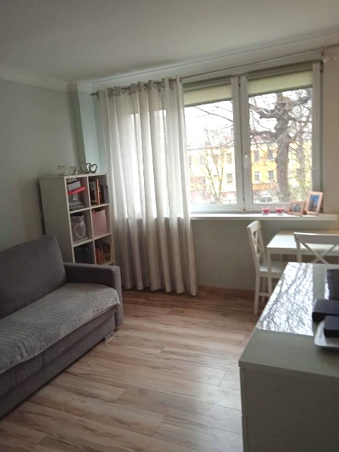 Wynajmę komfortową kawalerkę Kaliniec 1300 zł - Kalisz   -
Zdjęcie nr 9