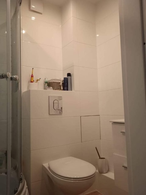 Wynajmę komfortową kawalerkę Kaliniec 1300 zł - Kalisz   -
Zdjęcie nr 10