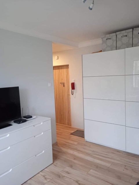 Wynajmę komfortową kawalerkę Kaliniec 1300 zł - Kalisz   -
Zdjęcie nr 11