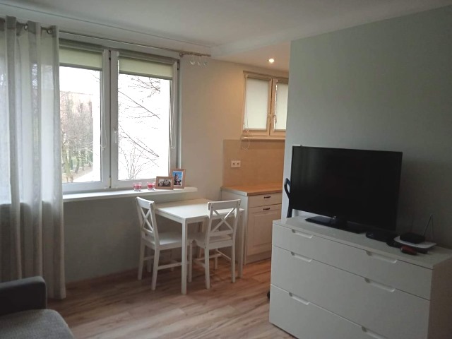 Wynajmę komfortową kawalerkę Kaliniec 1300 zł - Kalisz   -
Zdjęcie nr 8