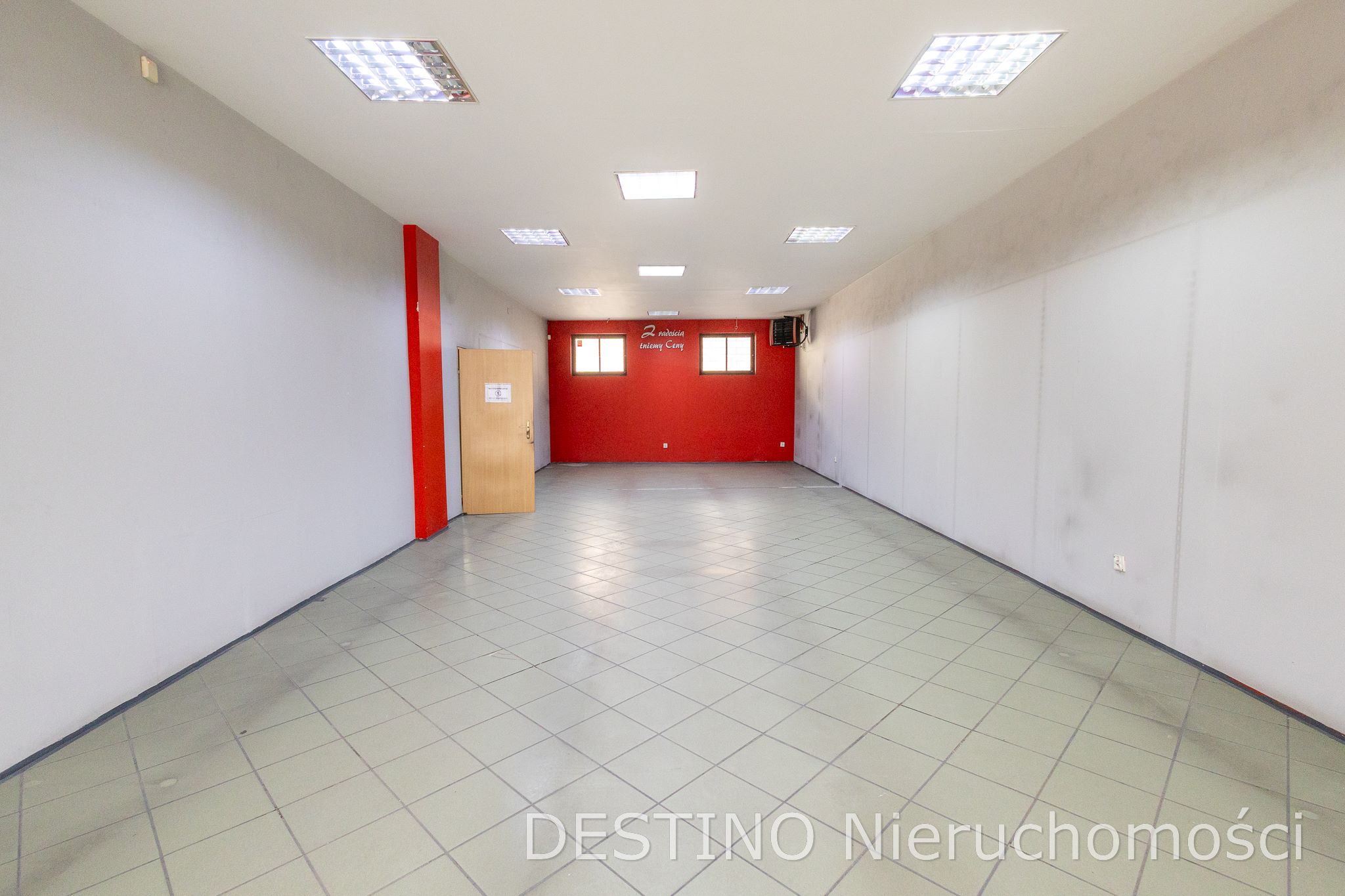 witrynowy lokal użytkowy do wynajęcia w centrum miasta - Kalisz   -
Zdjęcie nr 5