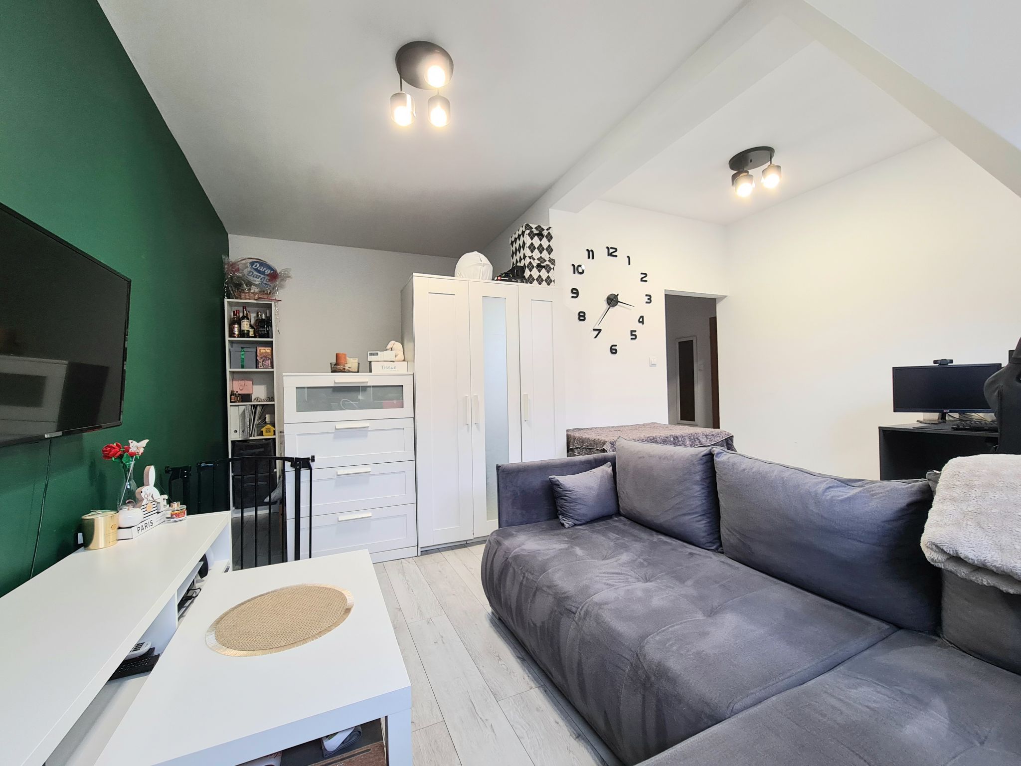 Przytulna kawalerka 335m2 Kalisz Centrum u Lipowa - Kalisz   -
Zdjęcie nr 2