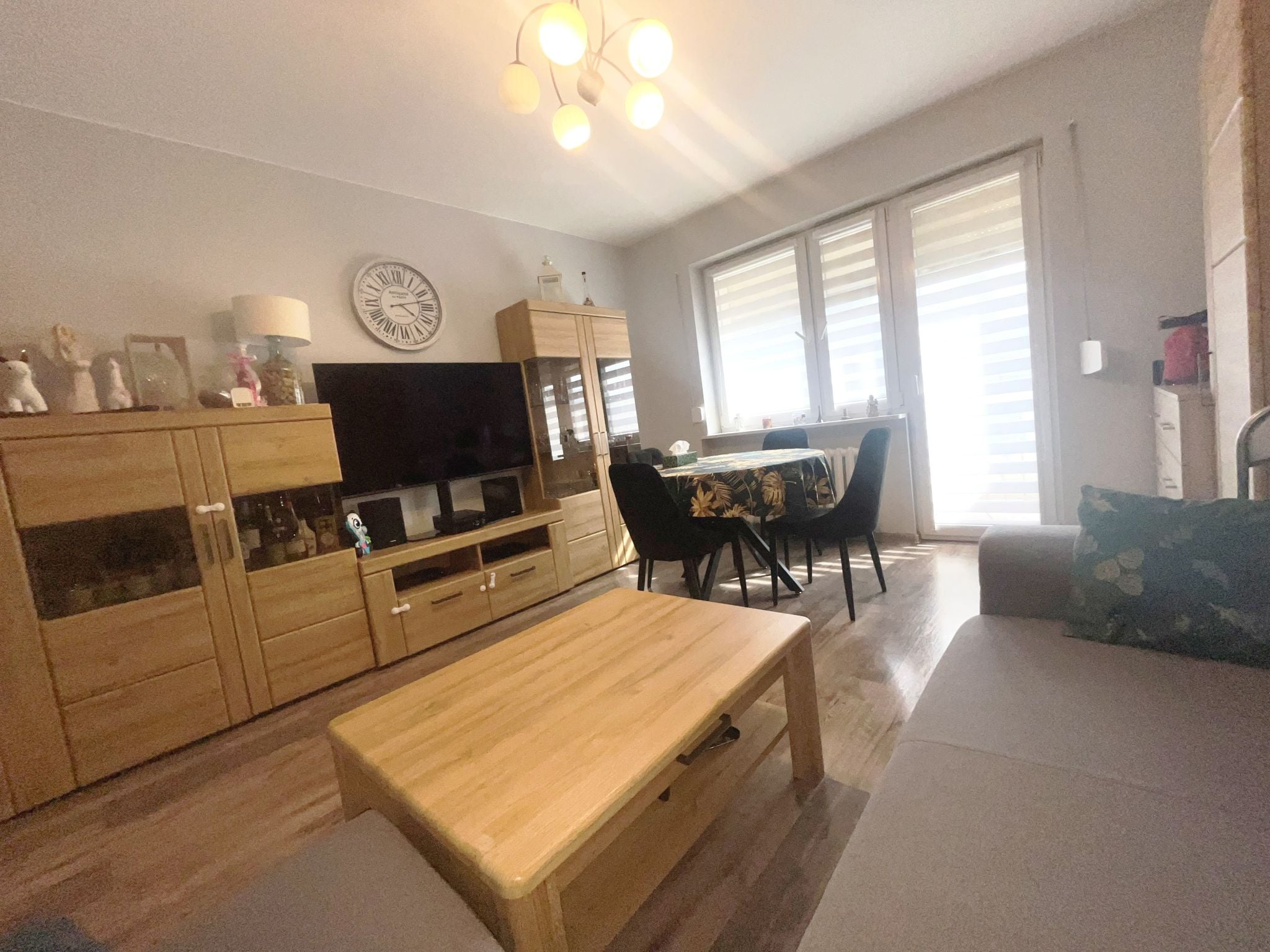 Sprzedam dwa pokoje z balkonem na barterze - Kalisz   -
Zdjęcie nr 4