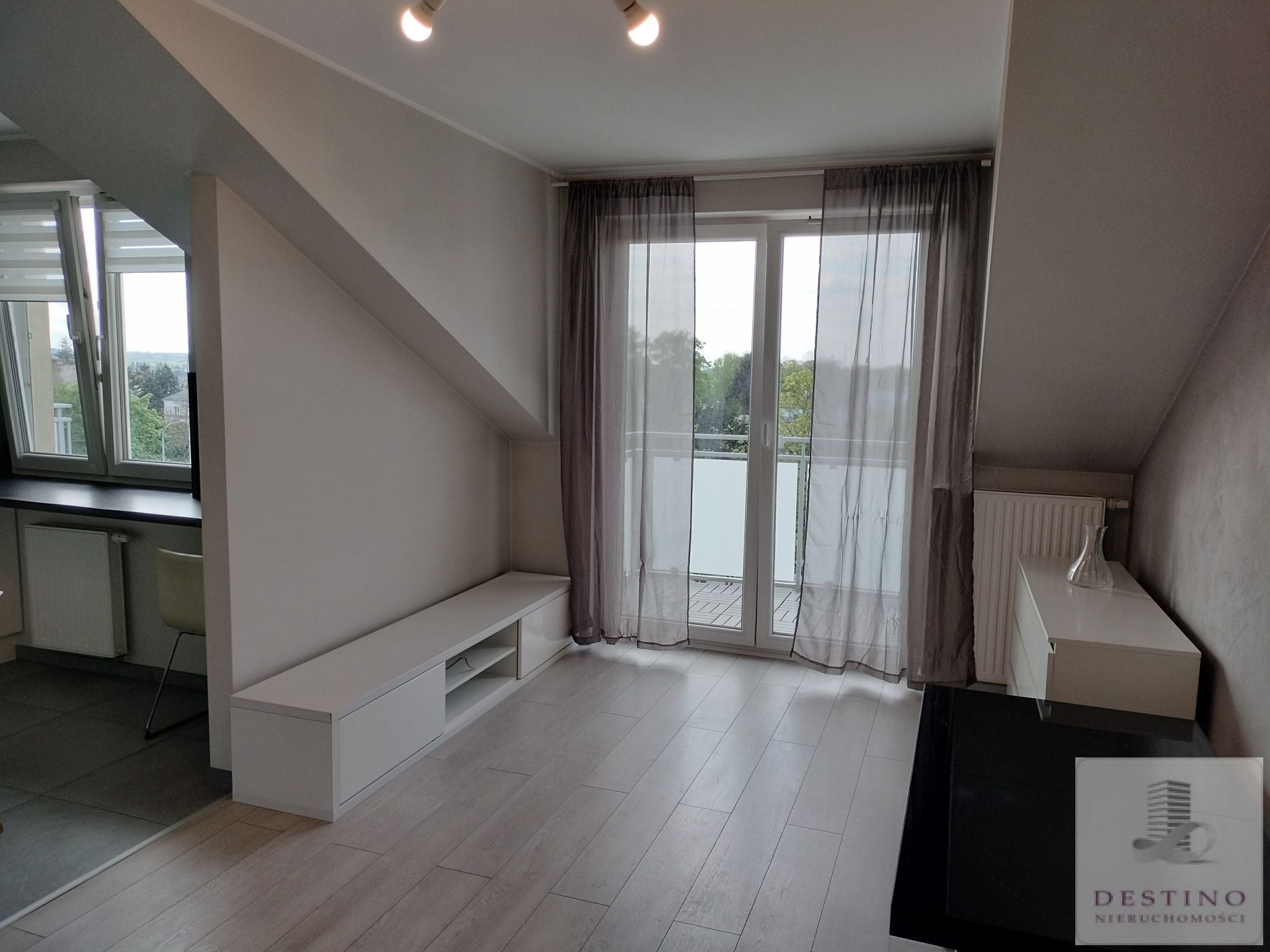 Dwupokojowe mieszkanie z balkonem - Kalisz   -
Zdjęcie nr 11