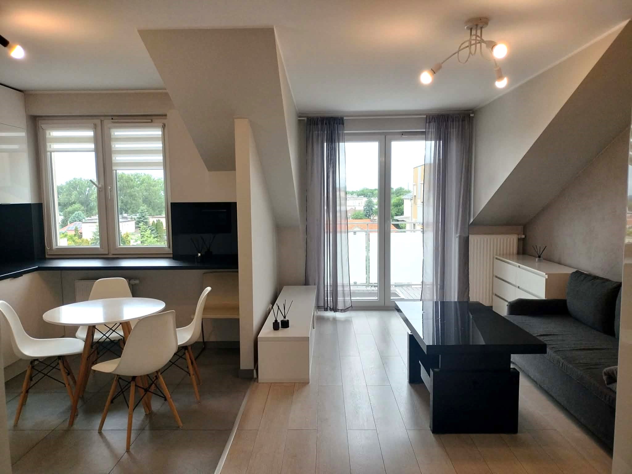 Dwupokojowe mieszkanie z balkonem ul Warszawska - Kalisz   -
Zdjęcie nr 5