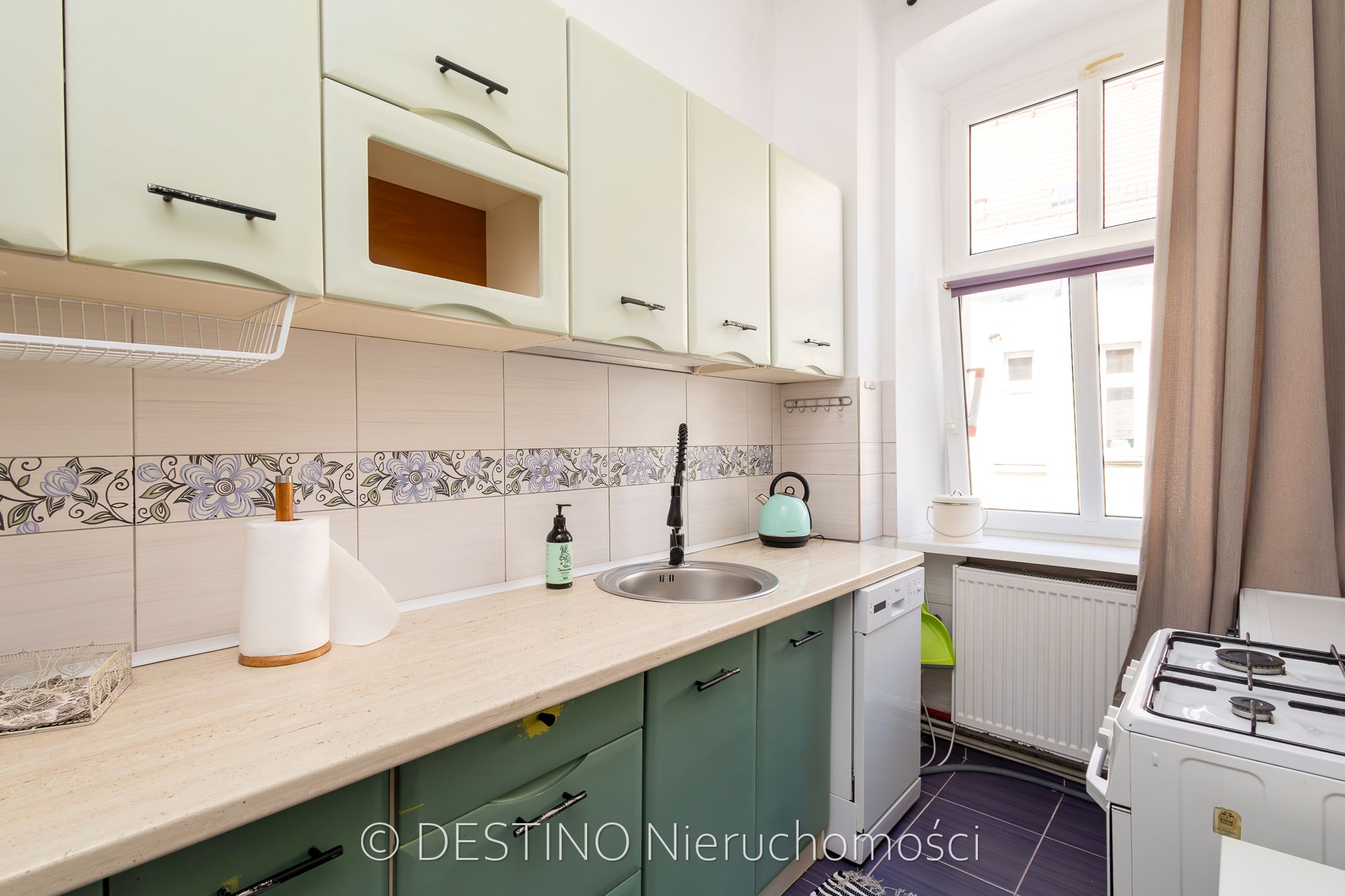 Na sprzedaż klimatyczne 2pok mieszkanie w centrum Kalisza - Kalisz   -
Zdjęcie nr 3