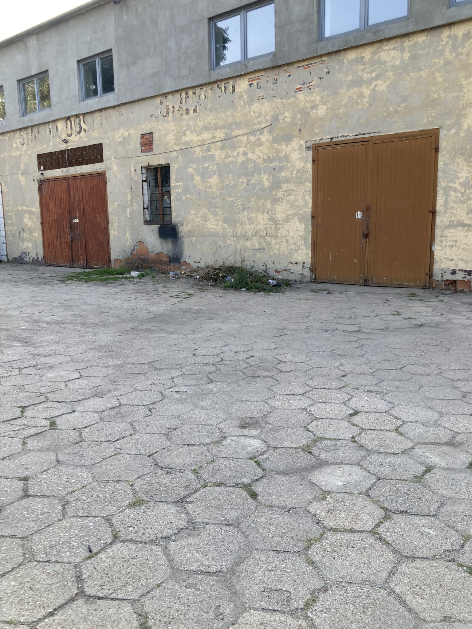 magazyn murowany do wynajęcia - Kalisz   -
Zdjęcie nr 2