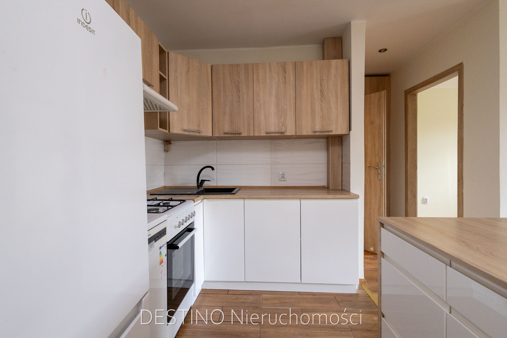 Przytulne mieszkanie do sprzedaży w centrum - Kalisz   -
Zdjęcie nr 2