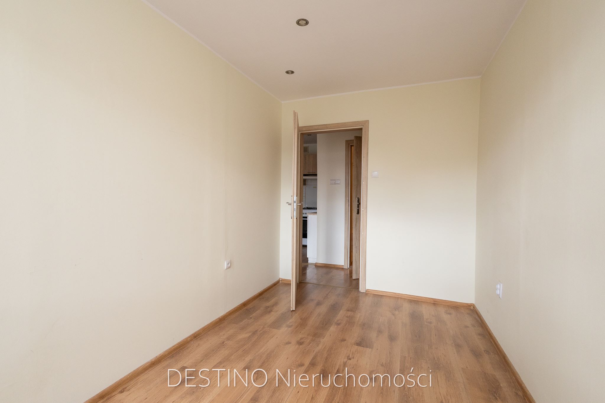 Przytulne mieszkanie do sprzedaży w centrum - Kalisz   -
Zdjęcie nr 5