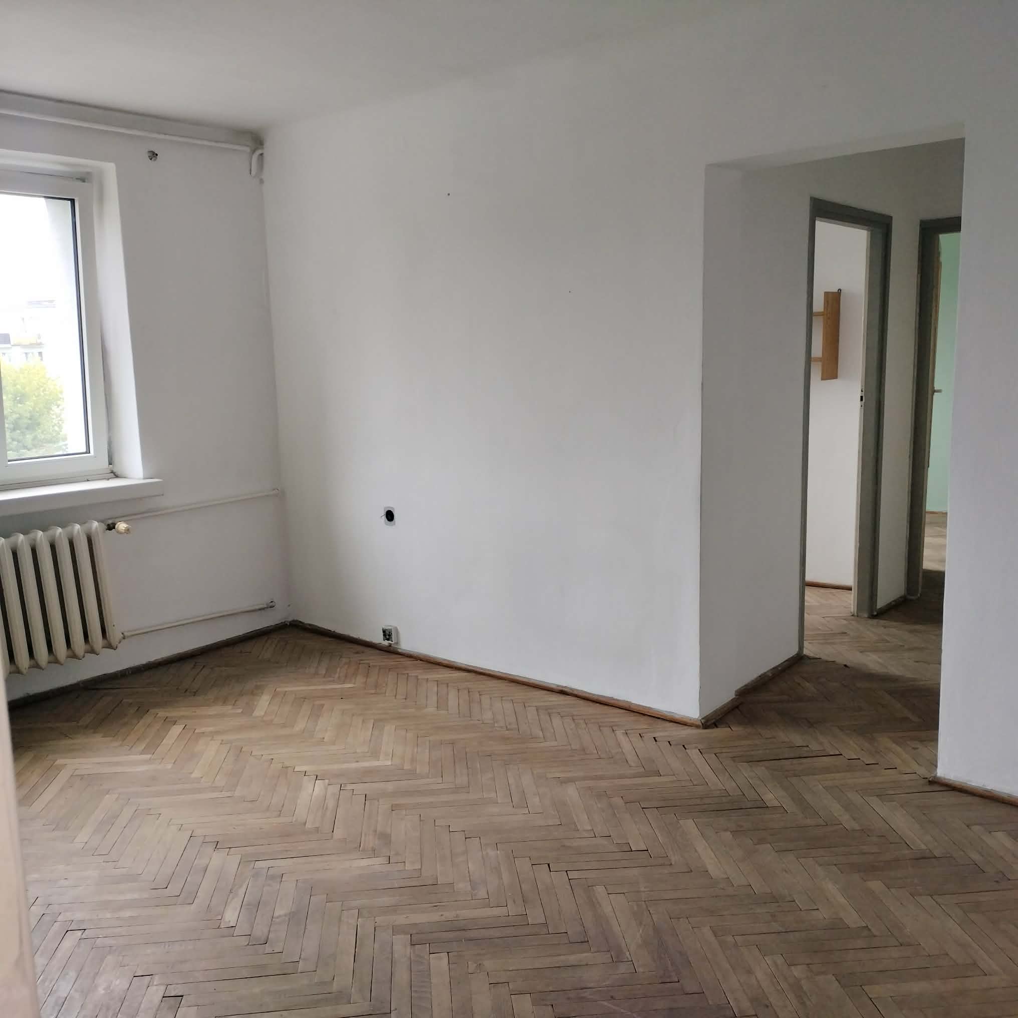 Dwupokojowe mieszkanie w centrum z balkonem - Kalisz   -
Zdjęcie nr 2