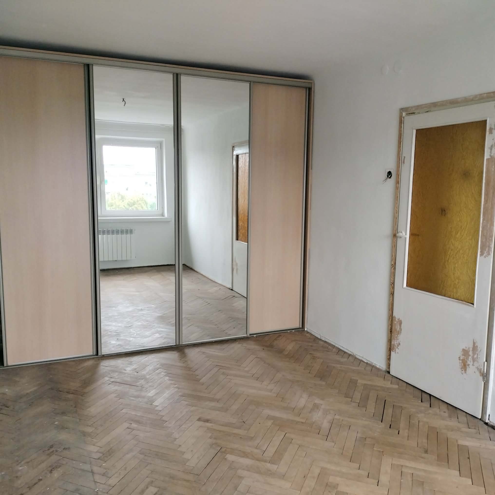 Dwupokojowe mieszkanie w centrum z balkonem - Kalisz   -
Zdjęcie nr 4