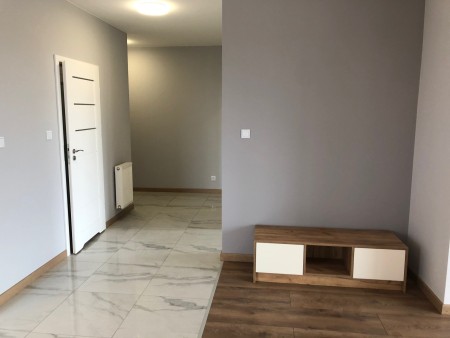 Wynajmę 2pok mieszkanie z dużym tarasem 2000 zł -  Ostrów Wielkopolski  -
Zdjęcie nr 4