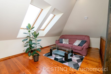 stylowy dom wolnostojący ok 170 m2 Pruszków gm Blizanów -  Pruszków  -
Zdjęcie nr 12
