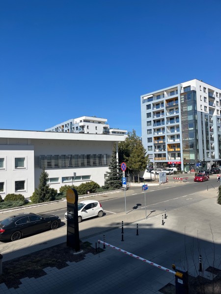 Komfortowa kawalerka w nowoczesnym apartamentowcu - Poznań   -
Zdjęcie nr 18