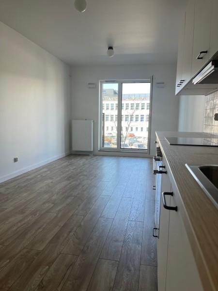 Komfortowa kawalerka w nowoczesnym apartamentowcu - Poznań   -
Zdjęcie nr 3