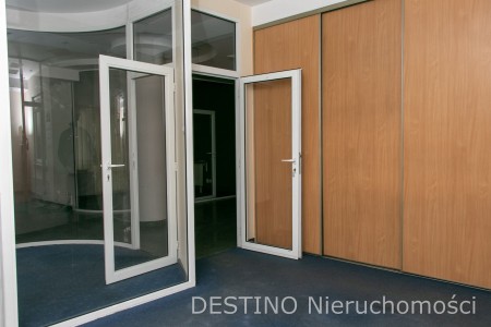 do wynajęcia witrynowy lokal użytkowy ul Częstochowska - Kalisz   -
Zdjęcie nr 2