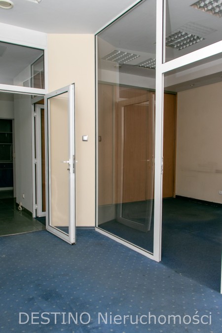 do wynajęcia witrynowy lokal użytkowy ul Częstochowska - Kalisz   -
Zdjęcie nr 4
