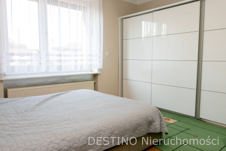Ładny dom do sprzedaży dla dwóch rodzin Opatówek -  Opatówek  -
Zdjęcie nr 8