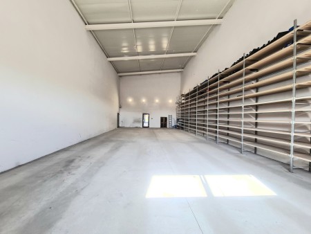 Hala magazynowa o powierzchni 200m2 Kalisz ulica Polna - Kalisz   -
Zdjęcie nr 2