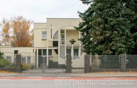 komfortowy dom wolnostojący w dobrej lokalizacji - Kalisz   -
Zdjęcie nr 4