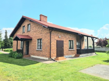 Wolnostojący dom parterowy 120m2 działka 1700m2 -  Gołuchów  -
