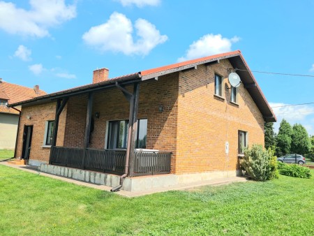 Wolnostojący dom parterowy 120m2 działka 1700m2 -  Gołuchów  -
Zdjęcie nr 2