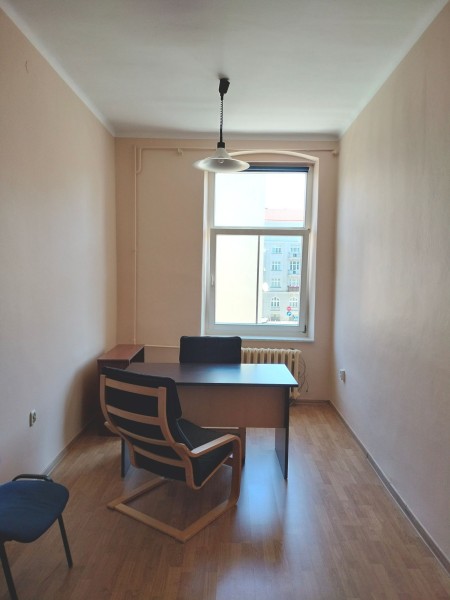 Lokal biurowy w centrum  miasta - Kalisz   -
