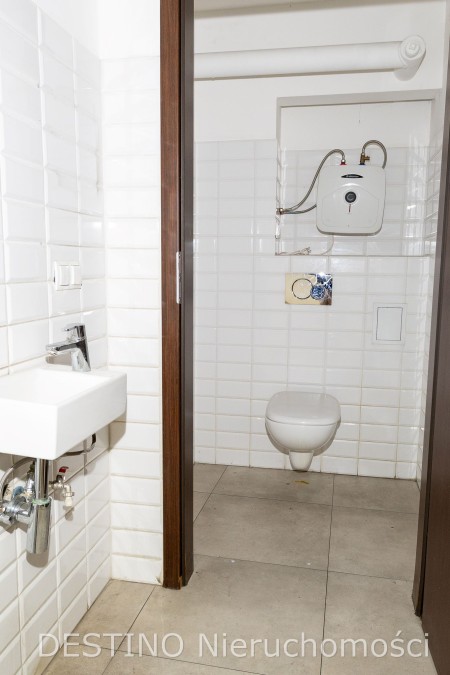 do wynajęcia lokal użytkowy 100 m2 u Nowy Rynek w Kaliszu - Kalisz   -
Zdjęcie nr 6