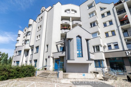 atrakcyjny lokal użytkowy 430 m2 centrum Kalisza - Kalisz   -
Zdjęcie nr 2