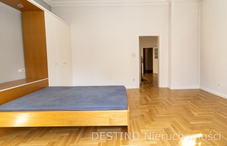 Klimatyczne mieszkanie w kamienicy z dużym potencjałem - Kalisz   -
Zdjęcie nr 9