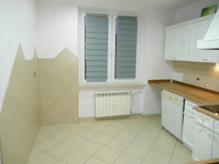 Sprzedam dwa pokoje w centrum miasta - Kalisz   -
Zdjęcie nr 3